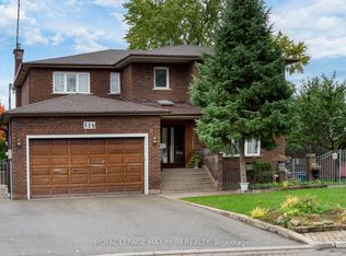 119 Glen Long Ave, Toronto, ON M6B2M4