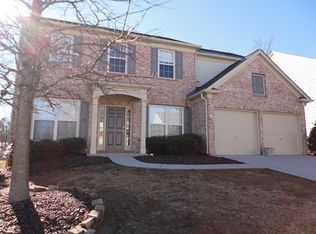 1317 Lakeshore St, Guntersville, AL 35976