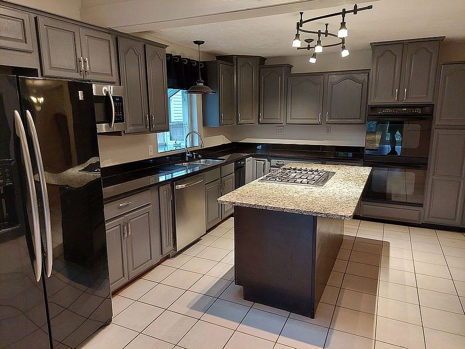 Kitchen downstairs 