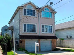 292 Colony Ave, Staten Island, NY 10306