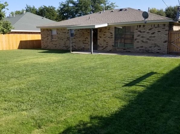8008 Kerr Pl, Amarillo, TX 79121