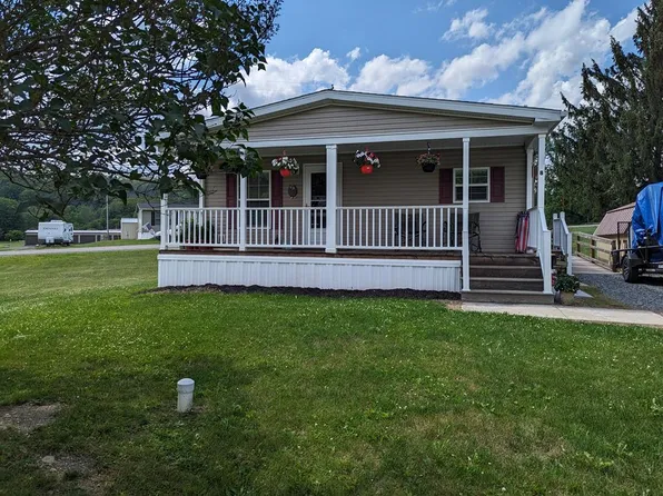 8 E Delmar Mdws, Wellsboro, PA 16901