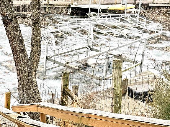 4th image of 11154 N Landing Rd