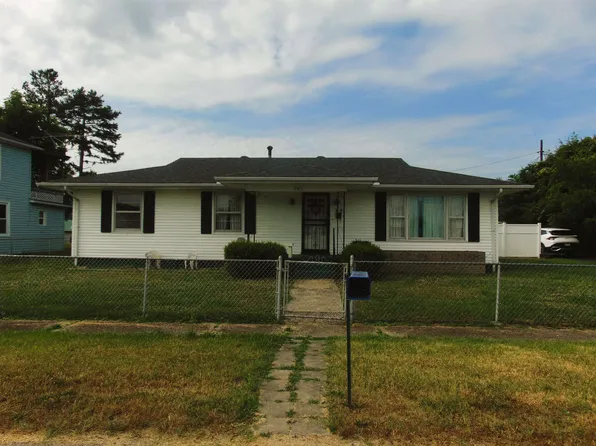 405 W 2nd St, Grayson, KY 41143