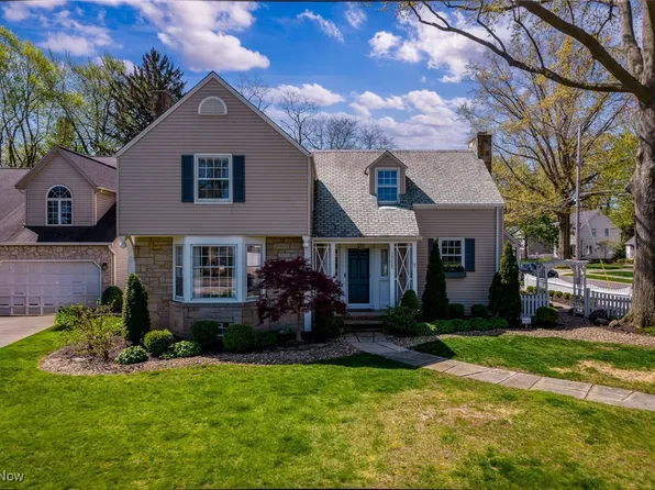 30225 Lake Rd, Bay Village, OH 44140