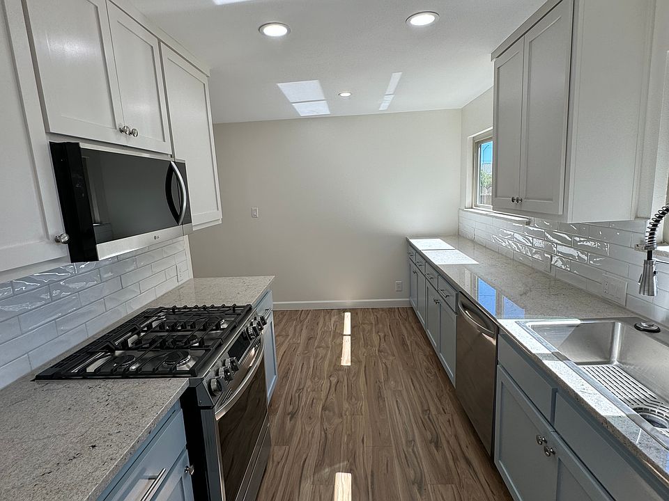 1st image of 1977 Oceanaire Dr