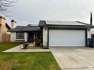 5408 Signa St, Bakersfield, CA 93307