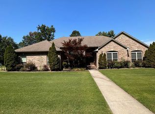 1010 S Vancouver Ave, Russellville, AR 72801