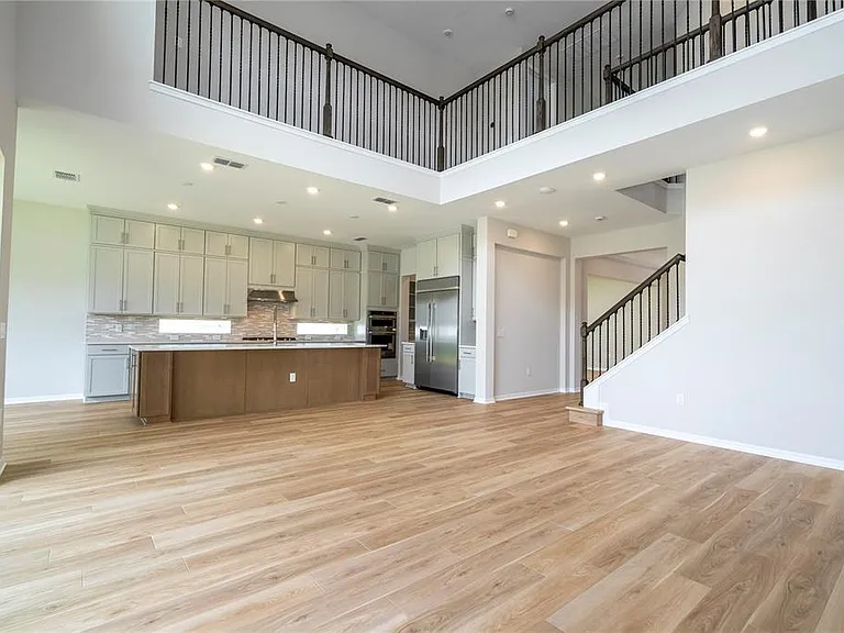 450 Winter Grove Blvd — Photo 31