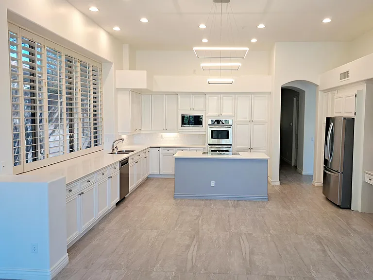 11934 E Sand Hills Rd — Photo 3