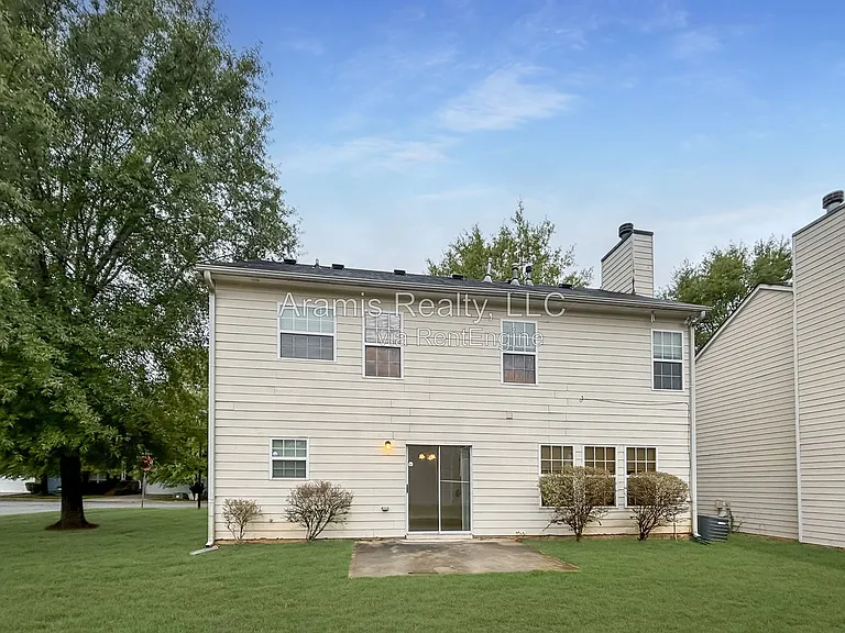 4324 Grant Forest Cir — Photo 14