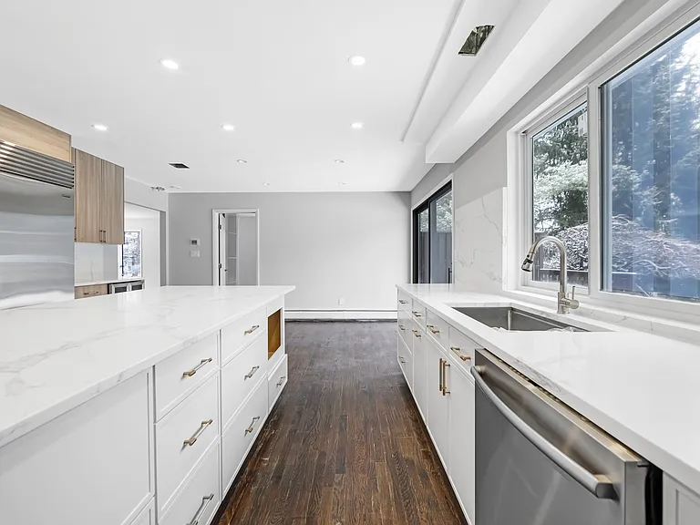 3 Forest Rd — Photo 16