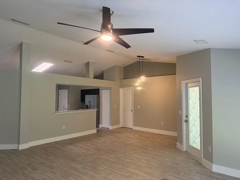 7614 SW 49th Pl — Photo 7