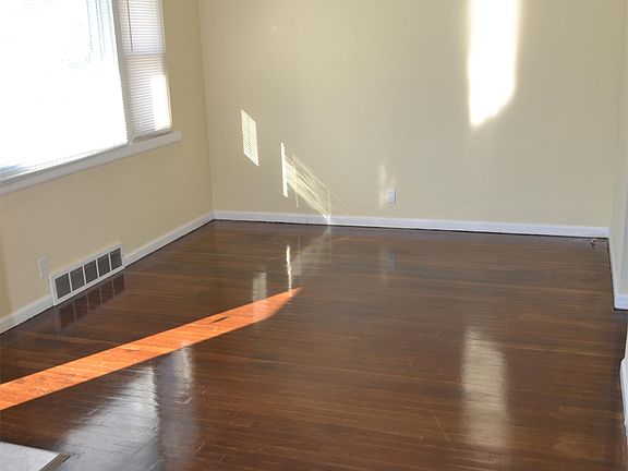4th image of 4269 Smithfield Pl