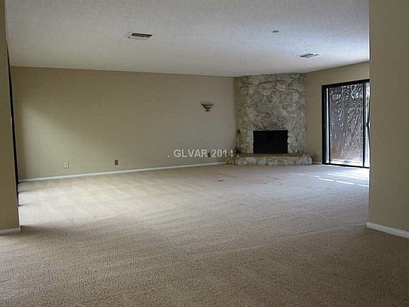 4th image of 2507 Whippoorwill Ln