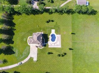 7324 Mize Rd, Shawnee, KS 66227