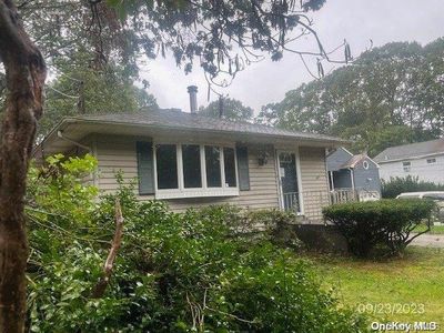 123 Revilo Avenue, Shirley, NY, 11967