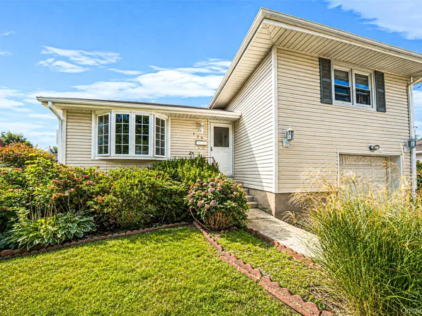 172 N walnut, Massapequa, NY 11758