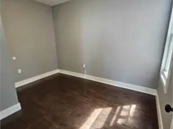 808 S 17th St, Newark, NJ