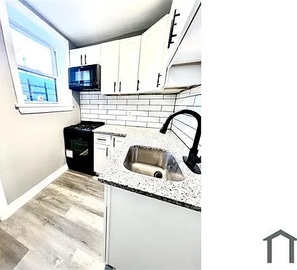 6025 Magnolia St #6025 — Photo 7