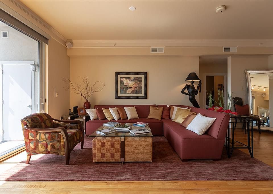 1st image of 3333 Allen Pkwy Unit 1208