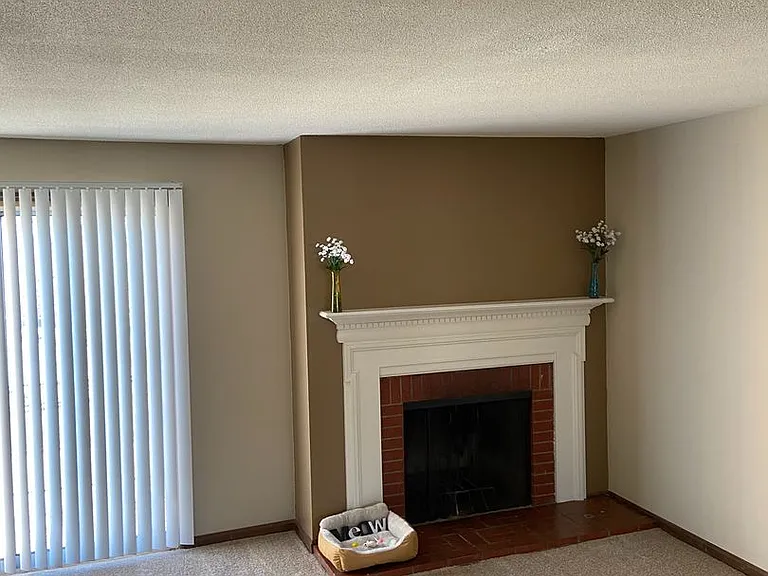 The Heights Apartments — Photo 14
