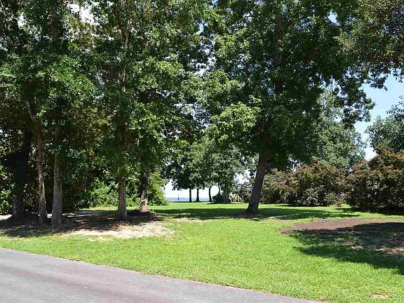 4th image of 1724 Saint Marys Bay Dr