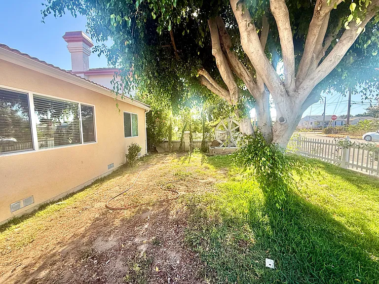 504 Dewey Ave — Photo 11