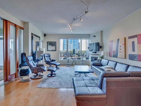 2nd image of 1240 India St Unit 1003