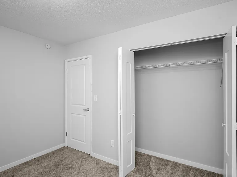 1118 27th Ave S #8 — Photo 5