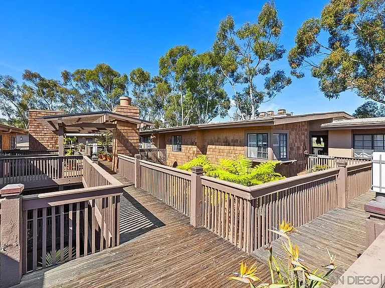 8860 Villa La Jolla Dr #314 — Photo 31
