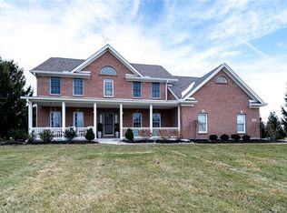 616 Harbor Dr, Lebanon, OH 45036