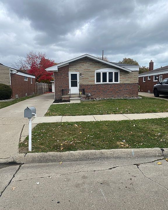 1st image of 19617 Salisbury St