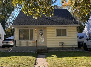 1820 S Rundle Ave, Lansing, MI 48910