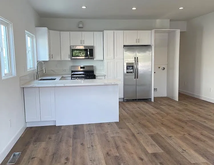 2428 Houston St #A — Photo 2