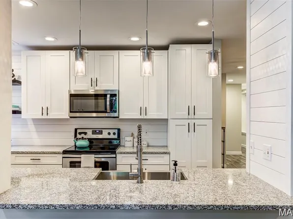 4250 Lindell Blvd #101, Saint Louis, MO 63108