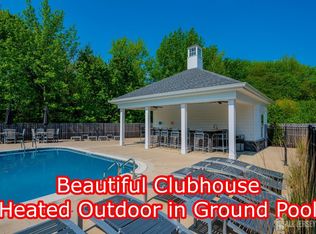 617 Marion Ln, Monroe Township, NJ 08831