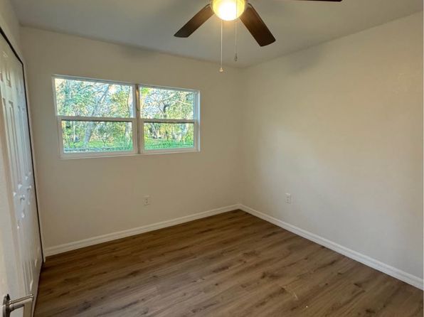 7 E Jackson St #7
