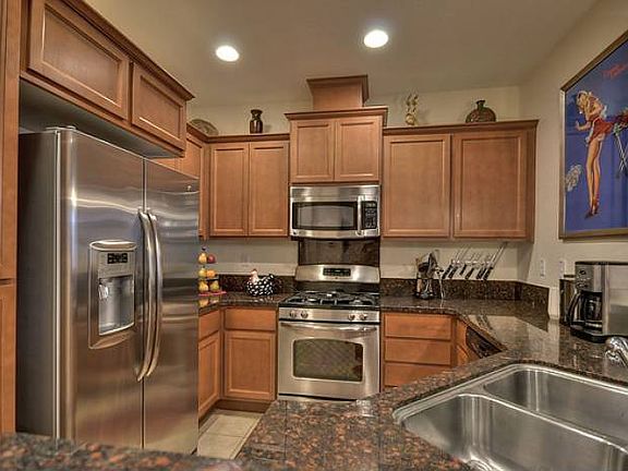 5th image of 108 Blossom Rock Ln
