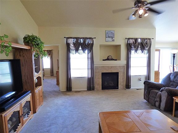 2nd image of 10880 Redington Dr