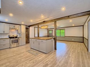 211 Stonewall Dr, Hemphill, TX 75948