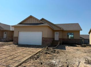8967 E Joshua St, Wichita, KS 67226