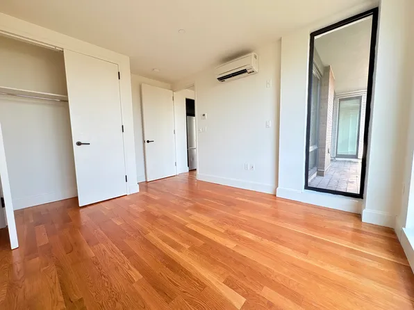 16 Duffield Street image 7 of 10