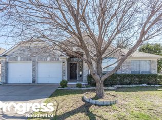 4336 Estes Park Rd, Fort Worth, TX 76137