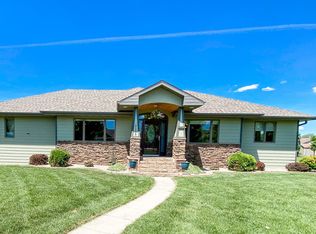 2105 Moriarty Dr, Brookings, SD 57006