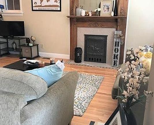 5th image of 4063 Shenandoah Ave Unit B