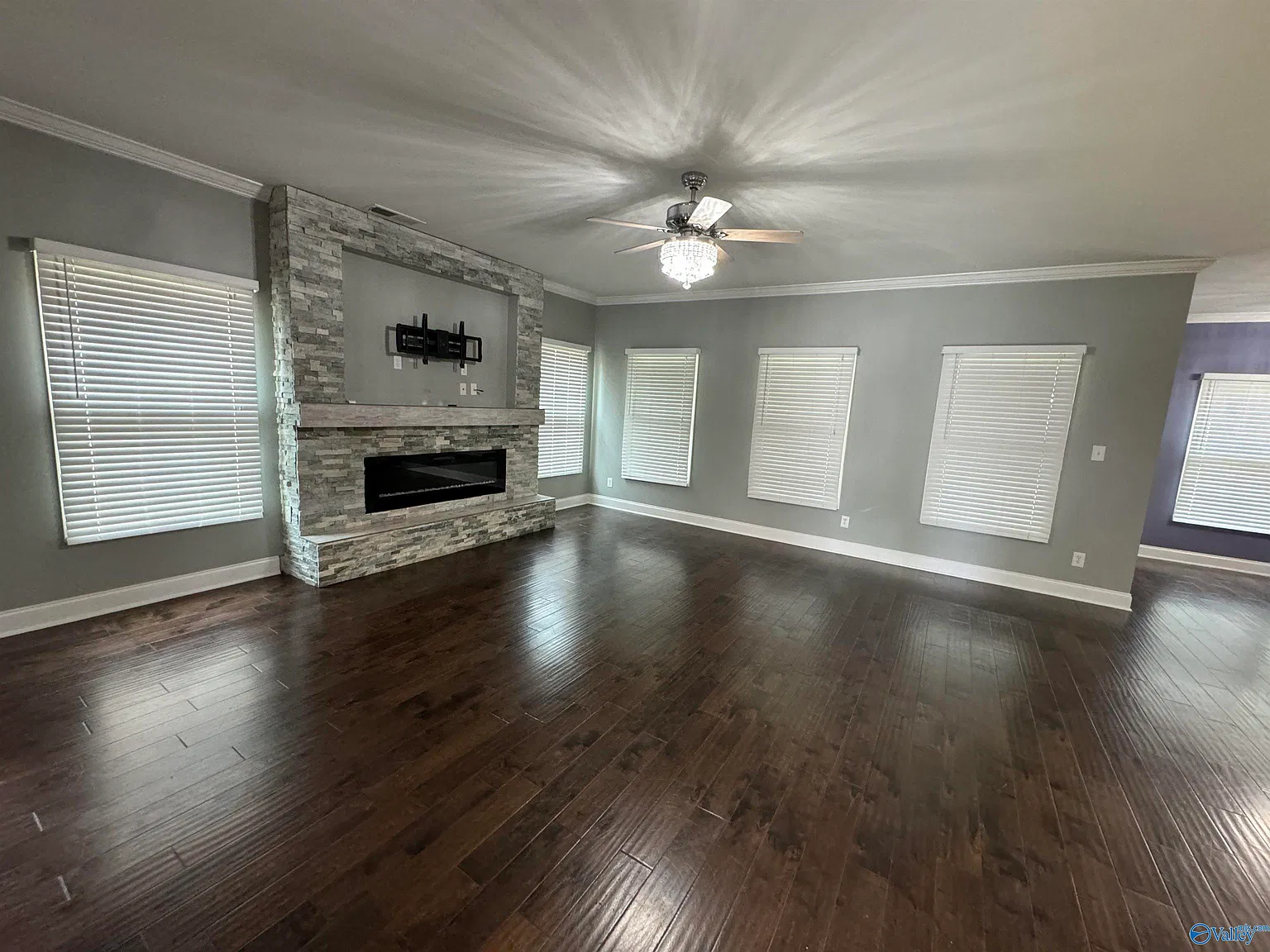 4 bed, 3.0 bath, 3000 sqft, $2,550 — Photo 4