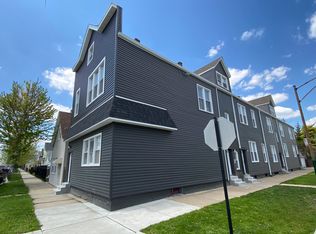 3300 W Pershing Rd #3M, Chicago, IL 60632