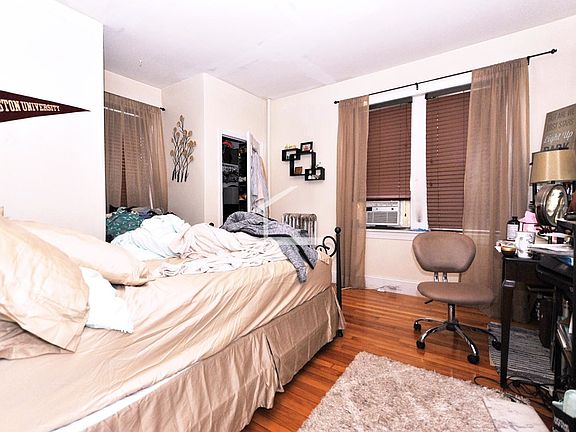 5th image of 66 Egmont St #9A