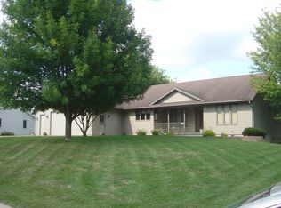 229 Bicentennial Ct, Webster City, IA 50595